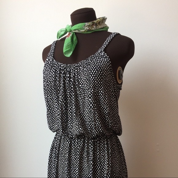 Abstract Print Dress w/ Elastic Waist Black - Picture 3 of 5